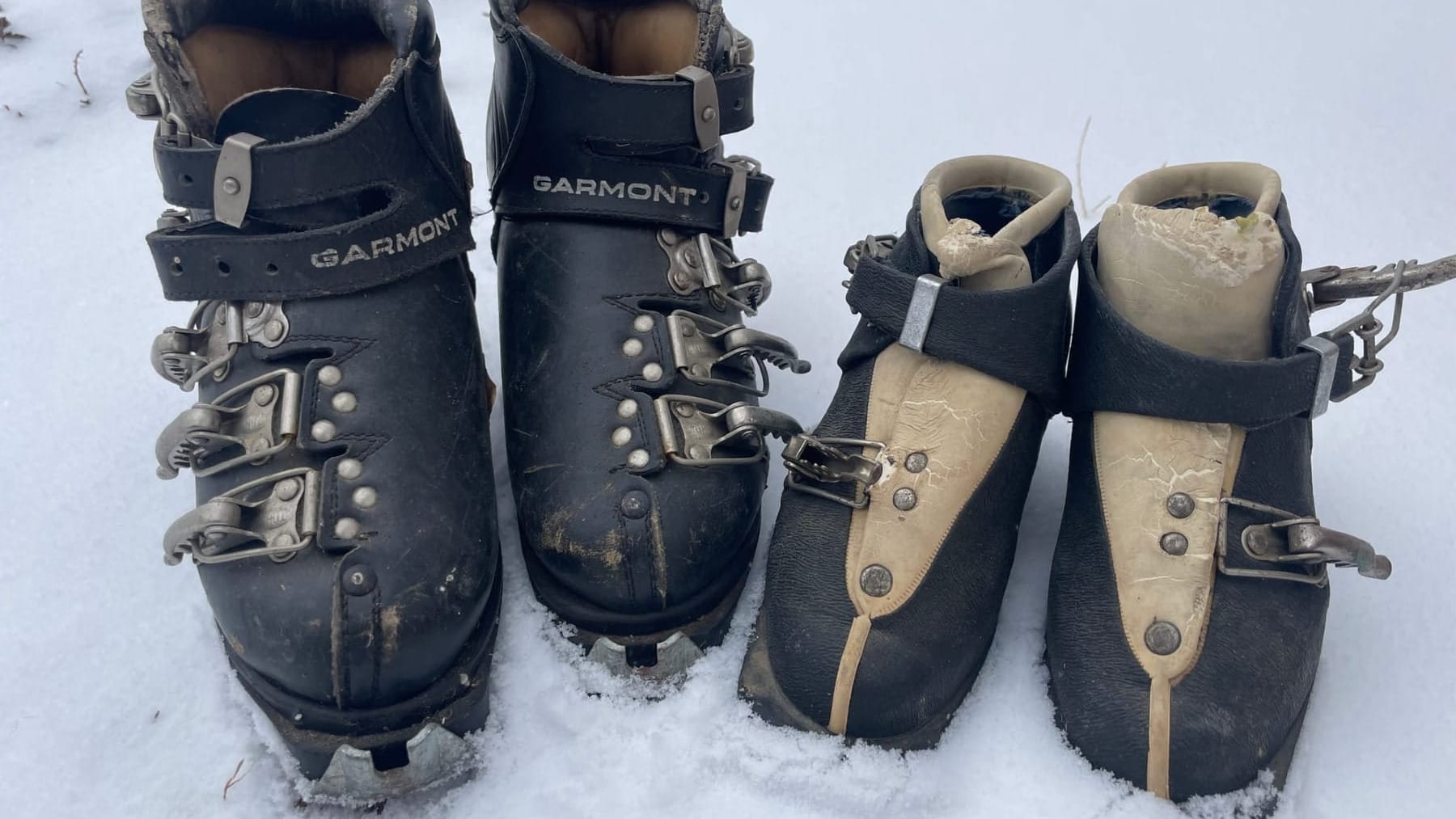 Ye Olde Ski Gear Leather Boots and Unadorned Skis